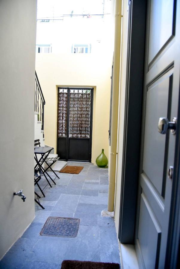 Erst Guest House 雅典 外观 照片